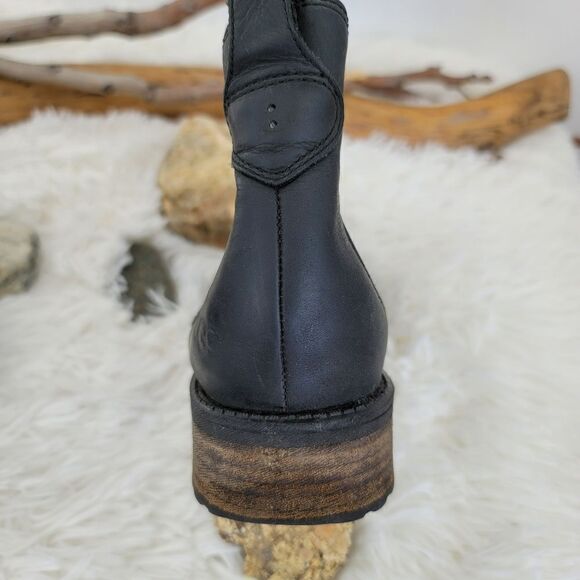 Ugg chunky bottom chelsea boot pull on - Picture 10 of 16